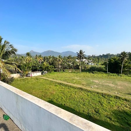 Wayanad Biriyomz Residency, Kalpatta, Low Cost Rooms And Deluxe Apartment Luaran gambar