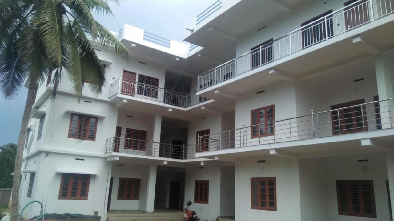 Wayanad Biriyomz Residency, Kalpatta, Low Cost Rooms And Deluxe Apartment Luaran gambar